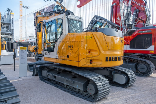 R917 Compact Bauma
